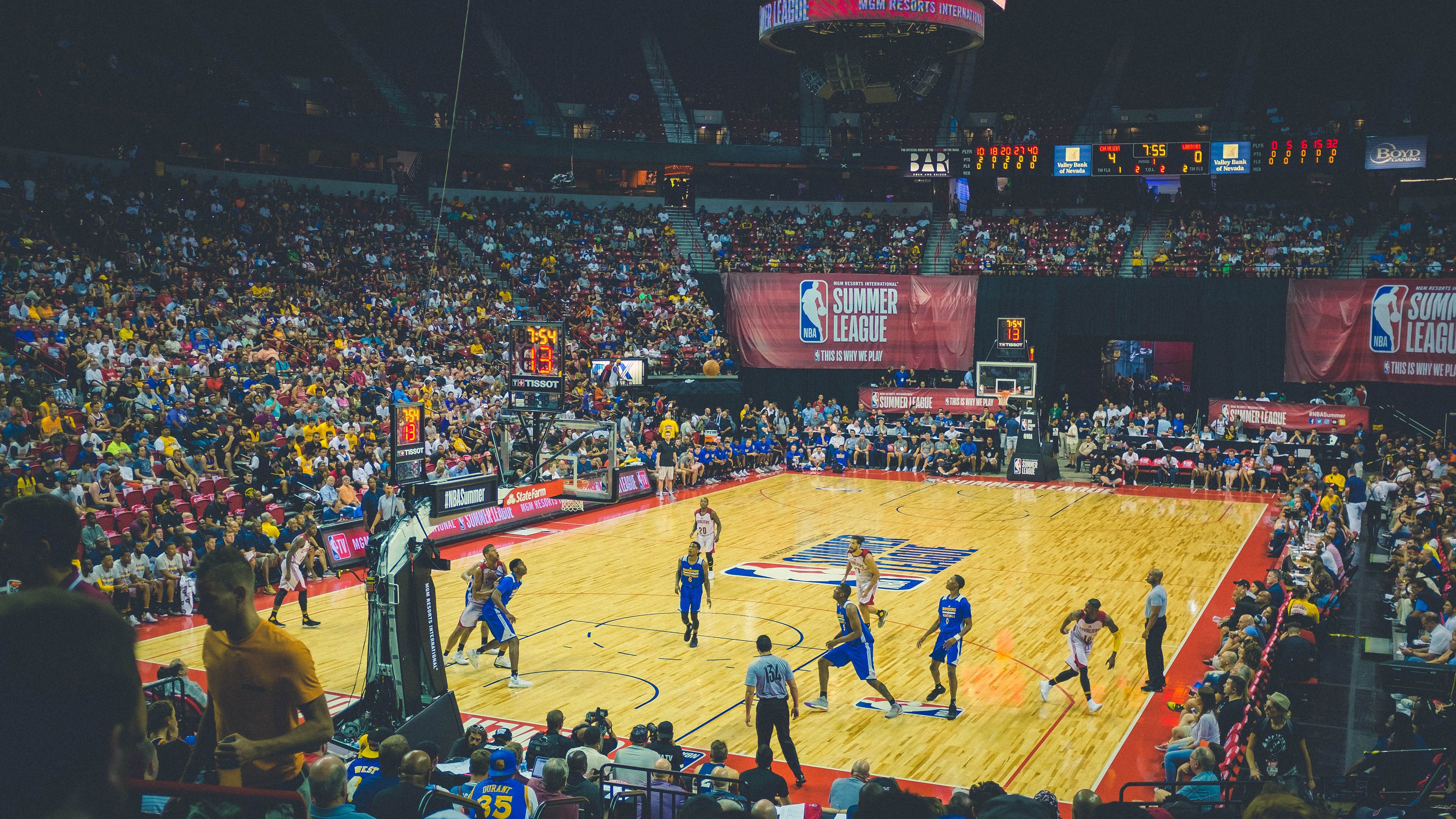 电竞与文体消费联动亚奥商圈全域活动拉动夜经济，电竞亚运会 投资电竞